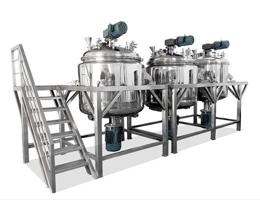 5000kg/h Automatic Lotion Homogenizer Steam / Electric Heating Multi Function Mixing System