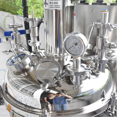 Kompakte Pflanzenextraktionsmaschine 15 kW Pflanzenextraktor aus Edelstahl